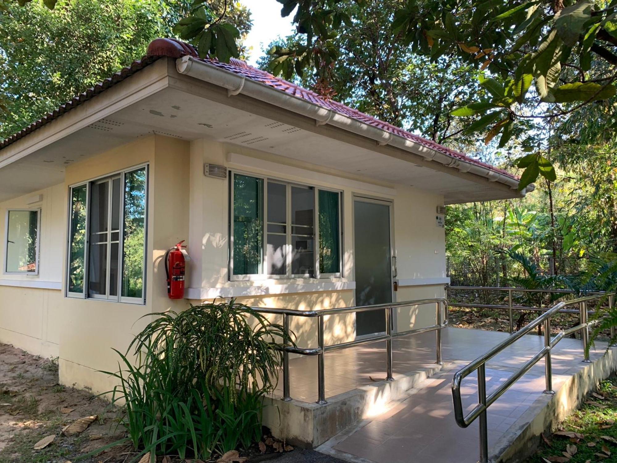 Baan Pingkan Wellness Resort San Kamphaeng Екстер'єр фото